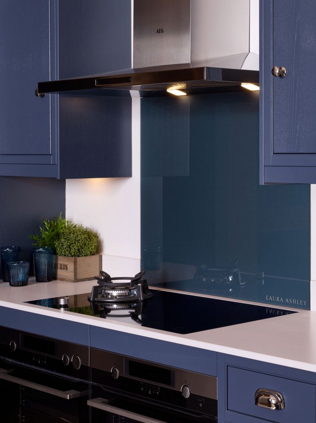 Laura Ashley Midnight Seaspray Self-Adhesive Glass Splashback